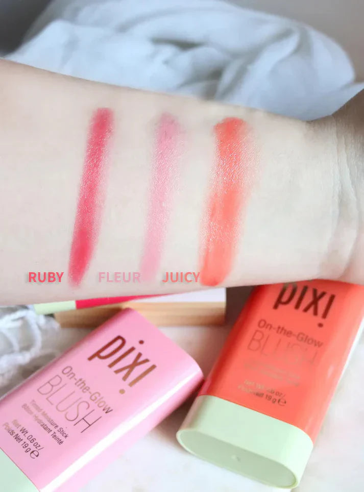 On the Glow Blush β PIXI by Petra